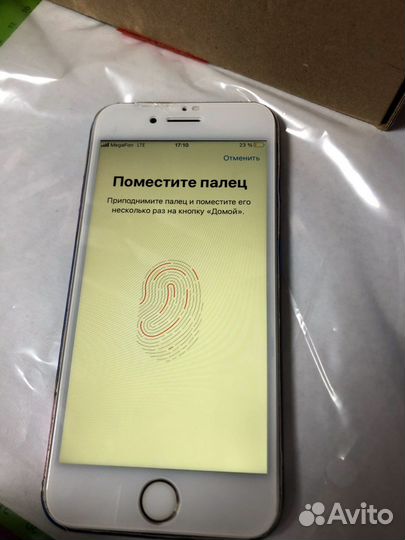 iPhone 8, 64 ГБ