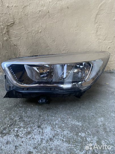 Фара на ford kuga