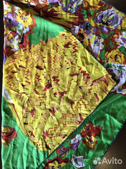 Шелковый платок