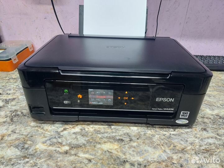 Цветной струйный принтер Epson Stylus SX440W