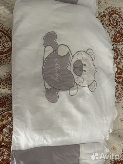 Бортик в кроватку pali