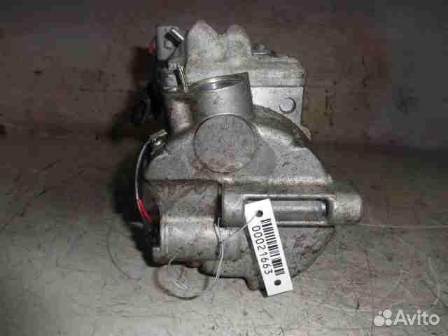 Компрессор системы кондиционирования Mercedes-Benz