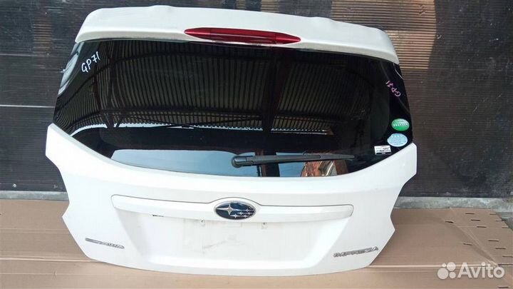 Дверь багажника subaru impreza GP