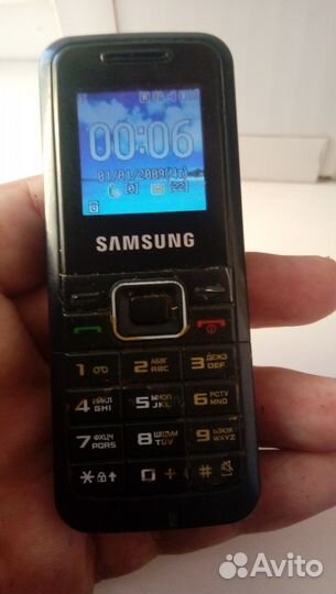 Samsung E1070