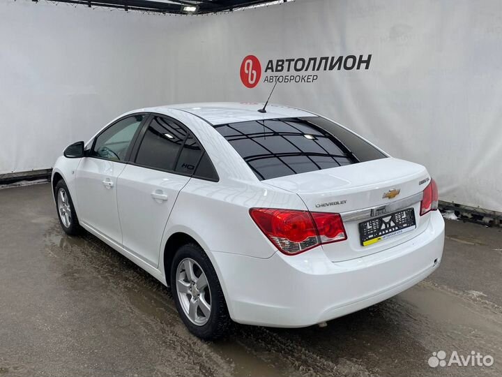 Chevrolet Cruze 1.8 AT, 2012, 126 000 км
