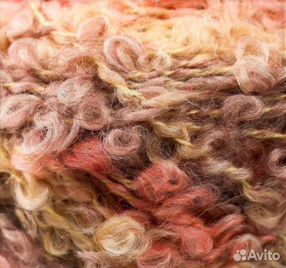 Не продано Новая пряжа буклированная 200 гр