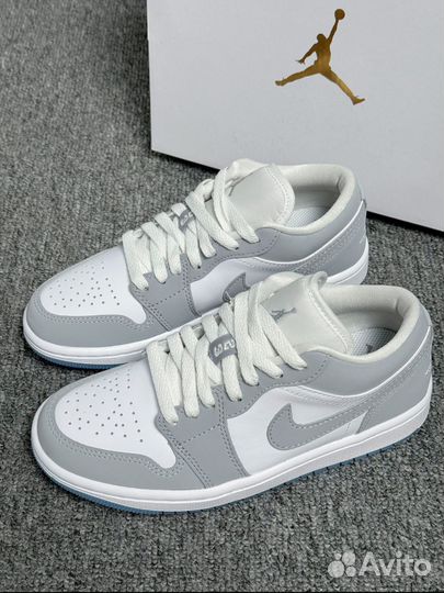 Кроссовки Nike Air Jordan 1 low wolf grey