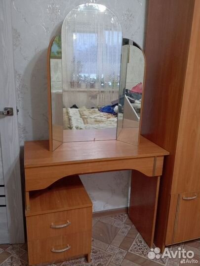 Комод и тремо