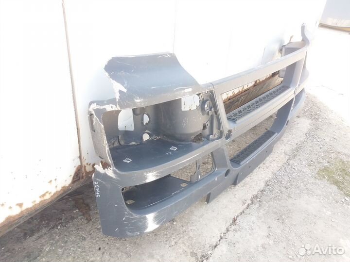 Передний бампер MAN TGS Артикул 25746