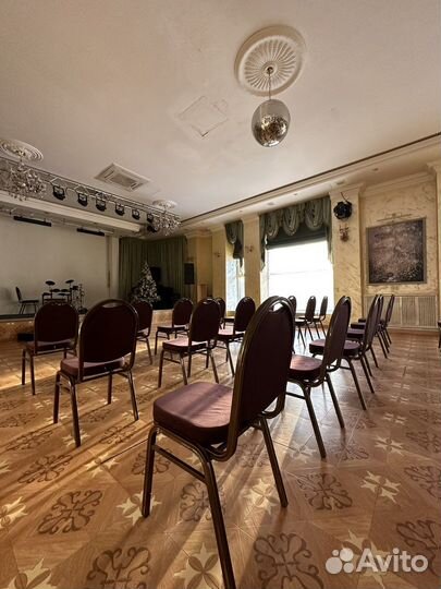 Аренда зала со сценой