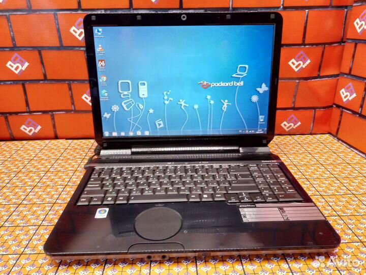 Ноутбук Packard /Core2Duo/Radeon HD/4 RAM/500 HDD