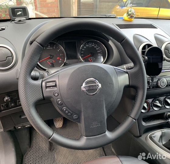 Руль Nissan Qashqai J10