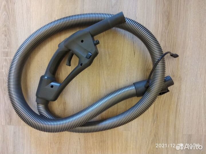 Моющий пылесос Томас аквафильтр 1700W продам