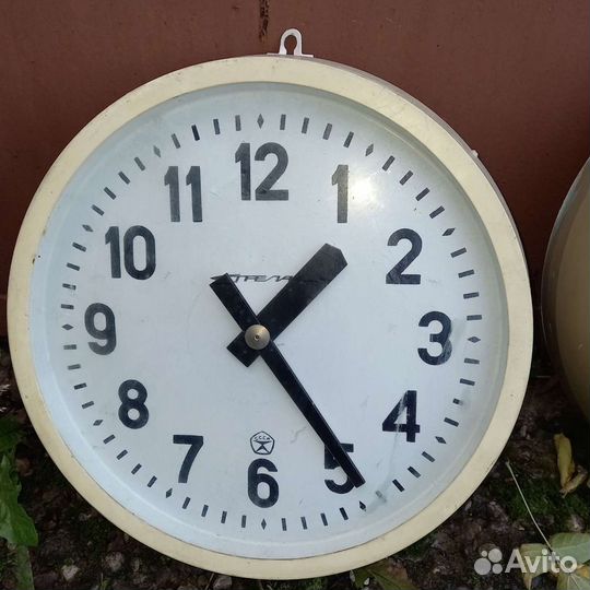 Часы вторичные стрела