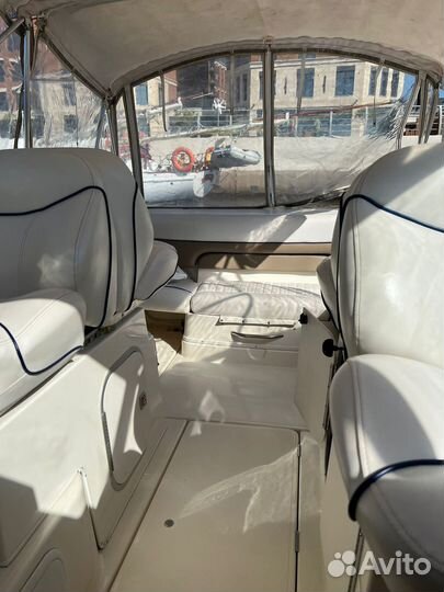 Катер моторный Bayliner 2252