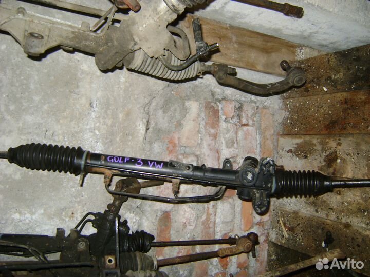 Рулевая рейка с гур Volkswagen Golf 3