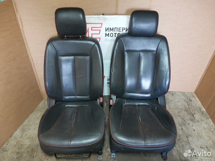 Салон в сборе Hyundai Santa Fe II 2.2 D4EB 2006