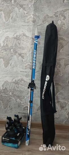 Беговые лыжи