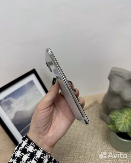 iPhone X, 64 ГБ