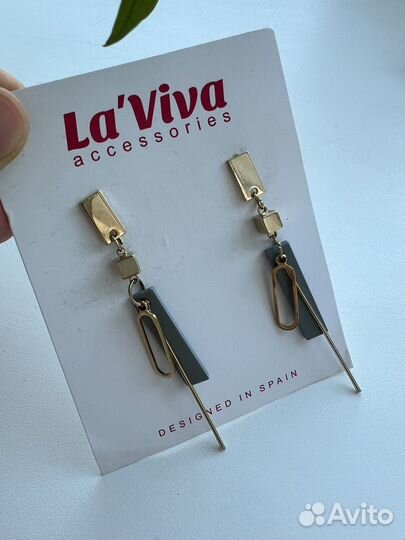 Серьги бижутерия