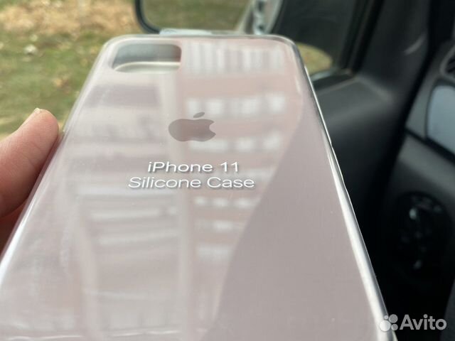 Чехол на iPhone 11
