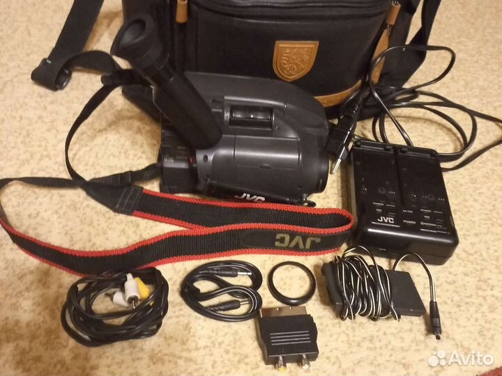 Сумка кофр для фото-видео камеры + видеокамера