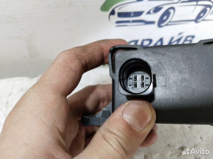 Датчик ускорения Audi Q7 легковой универсал 4 2007