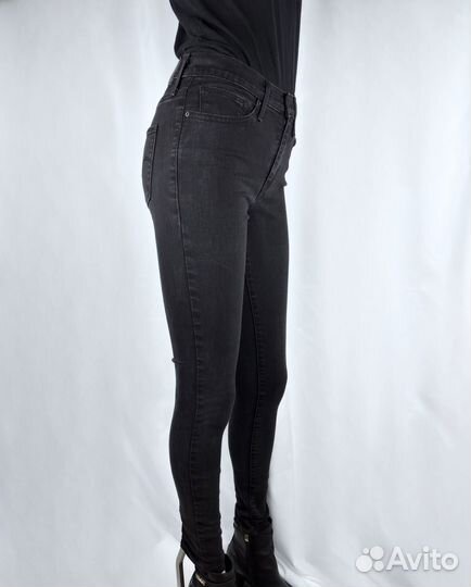 Levis джинсы женские W27L32