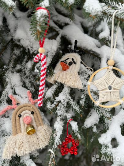 Новогодние игрушки