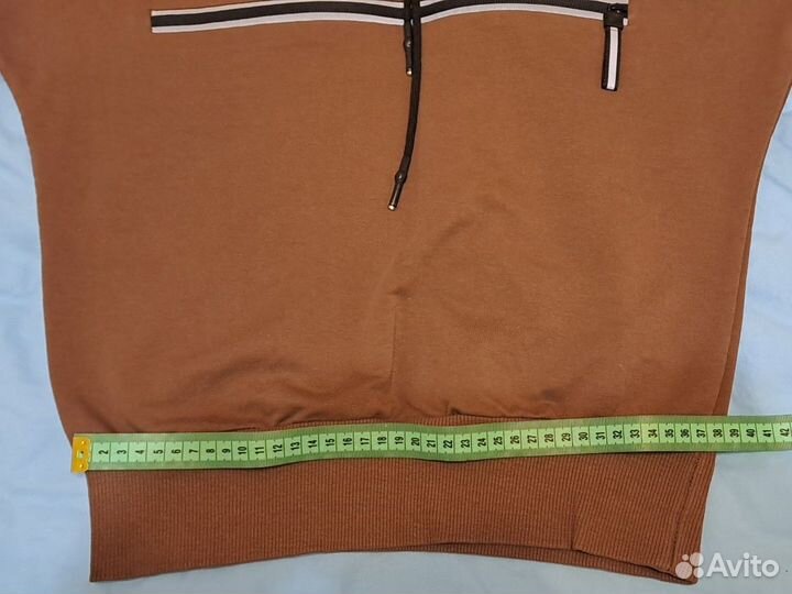 Костюм и толстовки 42 (s)