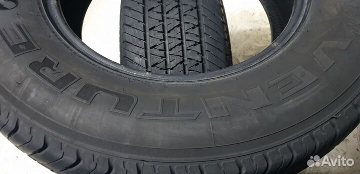 Kumho Road Venture ST KL11 235/70 R16 104T