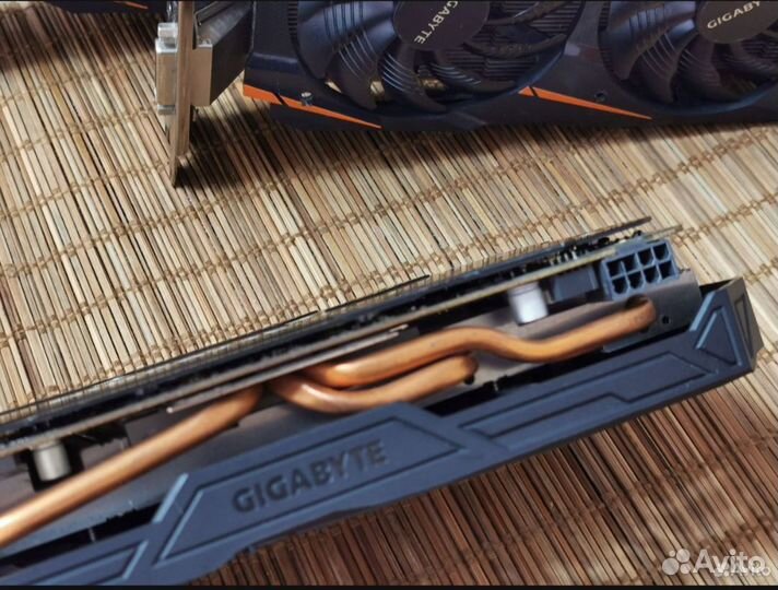 Видеокарта rx580 8gb gigabyte