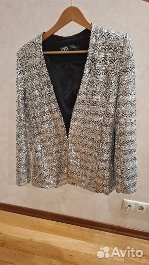 Жакет zara с пайетками