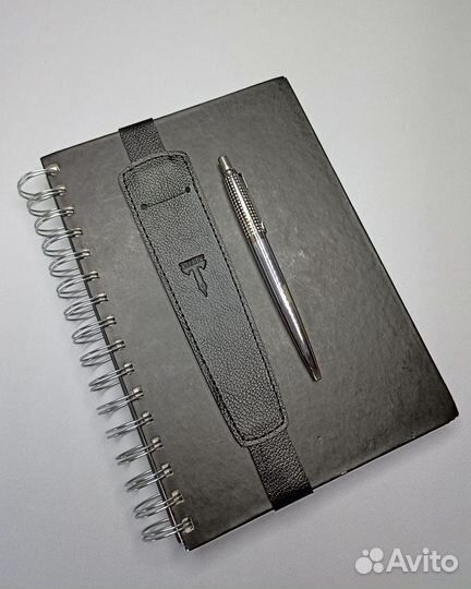 Чехол для ручки на ежедневник из кожи