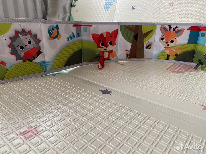 Развивающая книжка tiny love