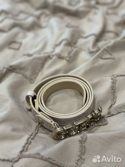 Ремень женский guess