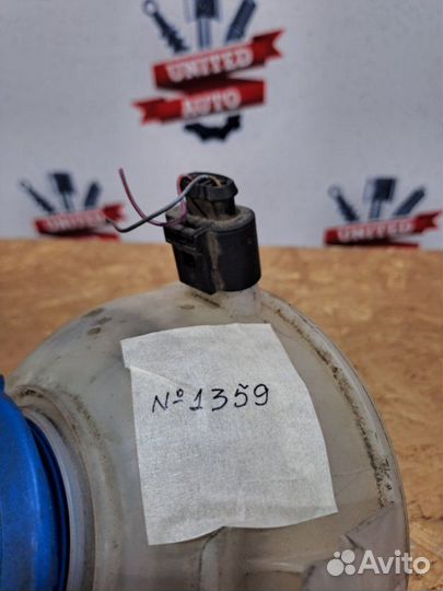 Бачок расширительный Volkswagen Passat B6 2.0 TDI