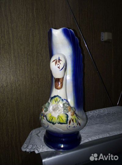 Ваза лебедь