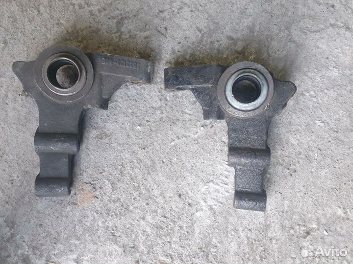 Кронштейн заднего разжимного кулака R 3502128-A0E