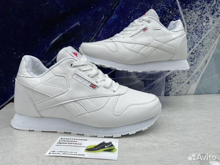 Кроссовки зимние, новые Reebok