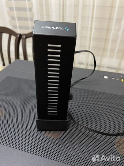 Держатель для видеокарты