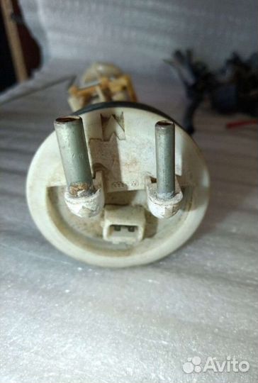 Датчик уровня топлива VW Passat B3