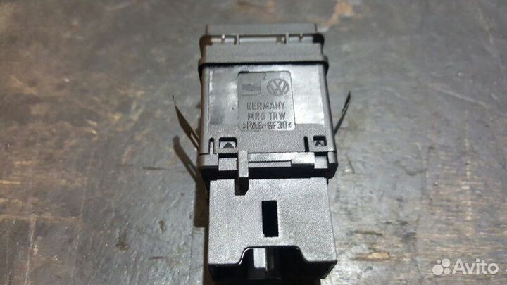 Кнопка Airbag Porsche Cayenne 955 М48.50 06