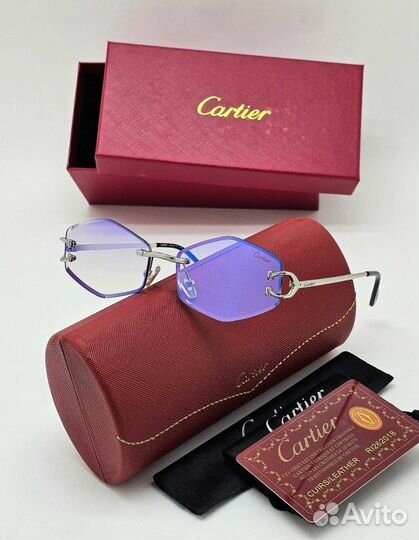 Солнцезащитные очки Cartier прозрачные