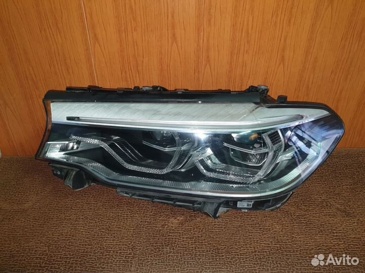 Фары BMW G30 adaptiv LED