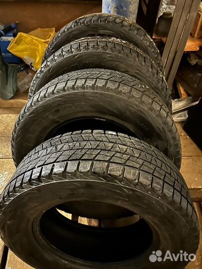 Bridgestone Blizzak DM-V1 265/65 R17 112R