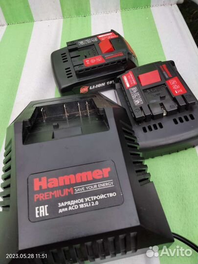 Зарядное устройство 2 аккумулятора