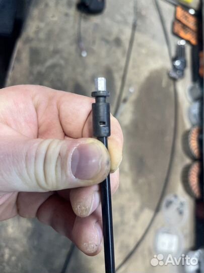 Тросик задний тормозной на ninbot max plus