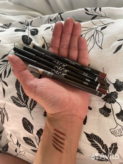 Карандаши для глаз и губ