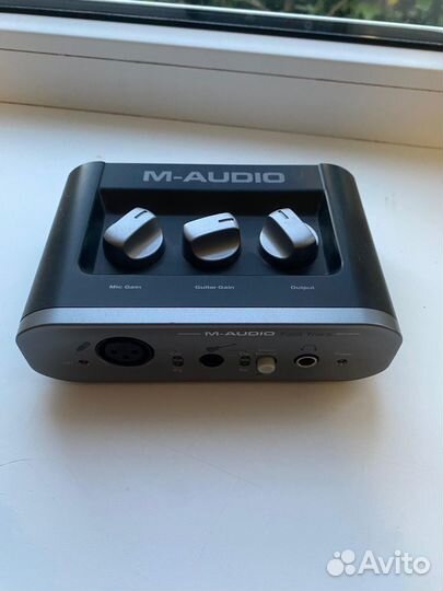 Звуковая карта m audio fast track
